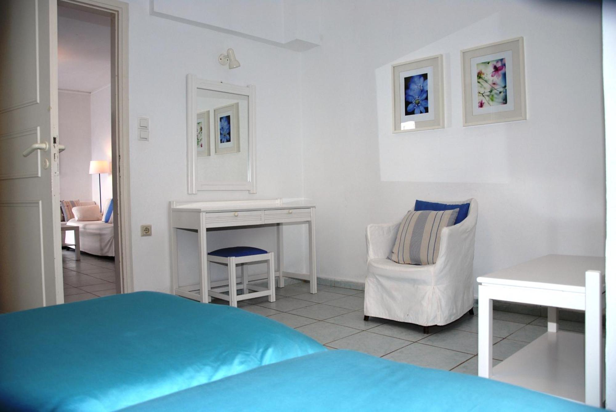 Villa Fleria Seaside Studios & Apts Gerani  Kamer foto